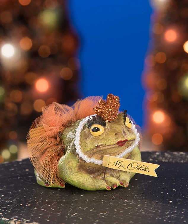Bethany Lowe Miss October Frog Figurine New! 3 Bethany Lowe Miss October Frog Figurine New!
