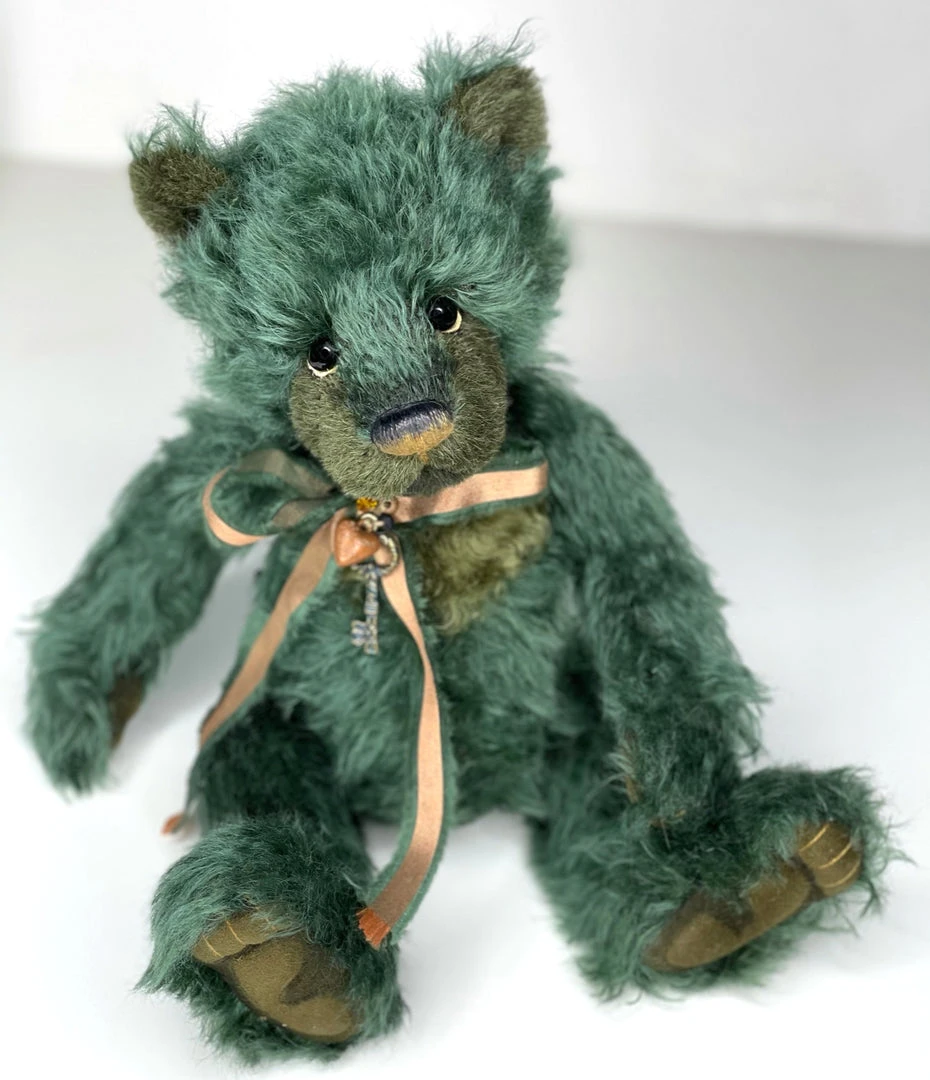 Charlie Bears Jitterbug Mohair Bear 3 Charlie Bears Jitterbug Mohair Bear