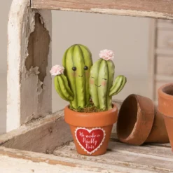 Bethany Lowe Valentine Prickly Pair Cactus Couple New!